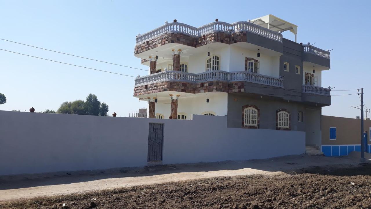 Noby Apartmán Luxor